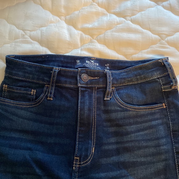 Hollister NO HOLES skinny jeans - Picture 3 of 3